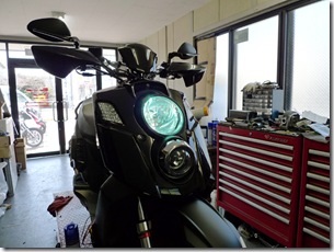 x-hot_hid_4