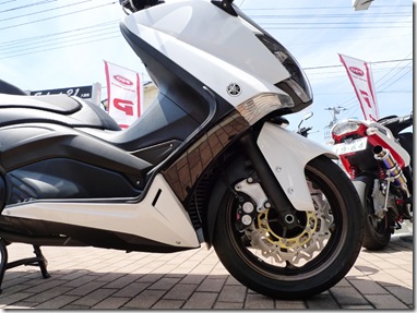 tmax530_brake_6
