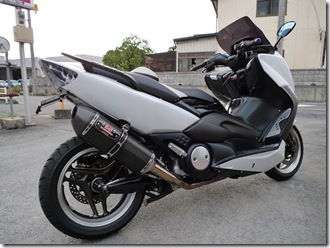 white-max-subcon_01