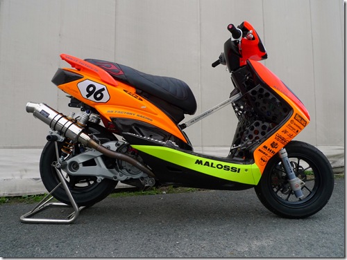 ｼｸﾞﾅｽX DOHC 180 (1)